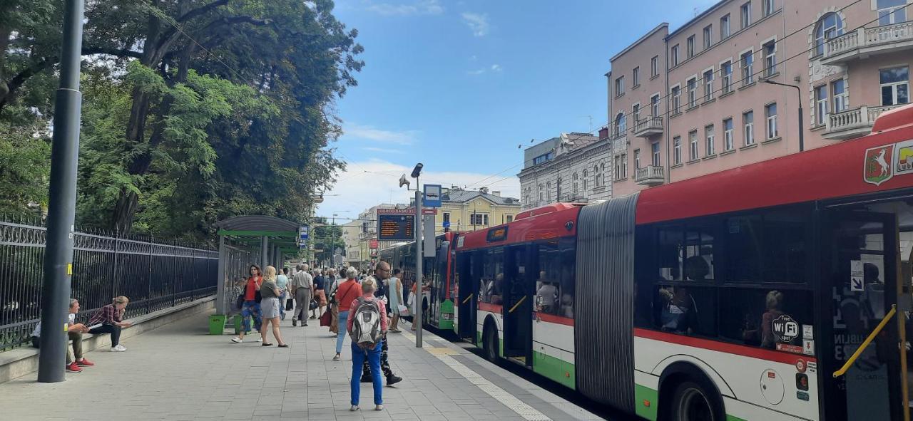 Mansarda Ogrod Saski Centrum Csk Zwirki I Wigury Lublin Buitenkant foto
