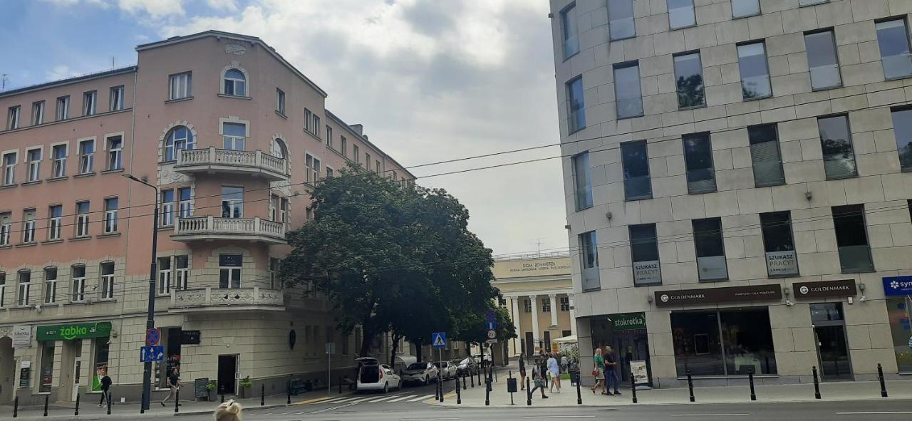 Mansarda Ogrod Saski Centrum Csk Zwirki I Wigury Lublin Buitenkant foto