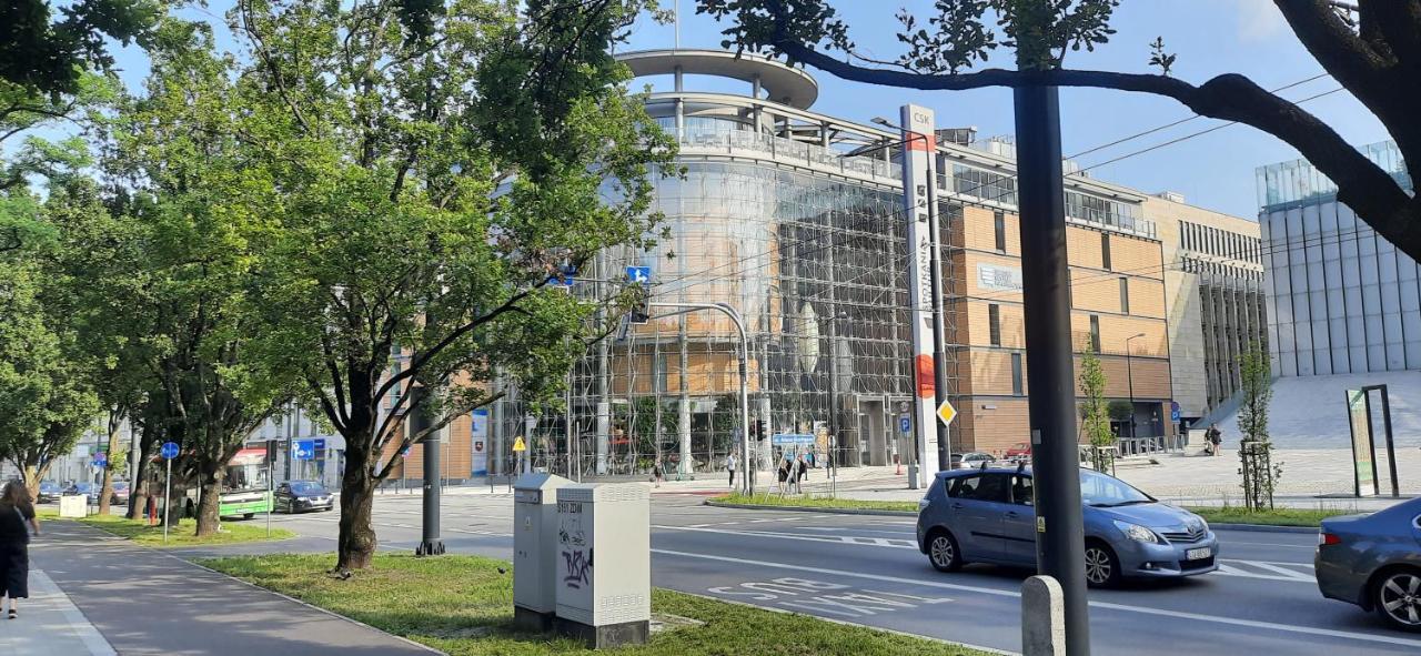 Mansarda Ogrod Saski Centrum Csk Zwirki I Wigury Lublin Buitenkant foto